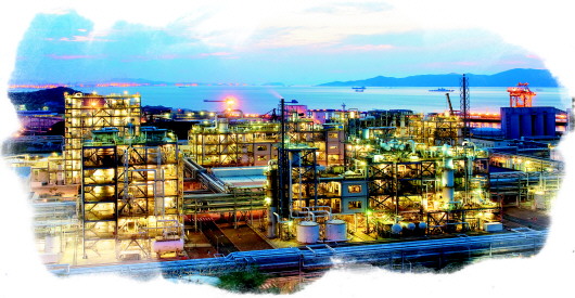 化工產業蝶變升級 為全國新舊動能轉換提供先行經驗